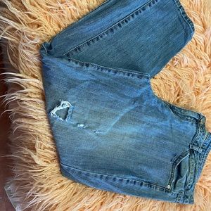 SIMPLY VERA Women’s Boyfriend Capri JEANS